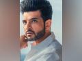 Karan Kundrra enters Kangana Ranaut's show 'Lock Upp' as a new jailor - Hindi News | Karan Kundrra enters Kangana Ranaut's show 'Lock Upp' as a new jailor | Latest entertainment News at Lokmattimes.com