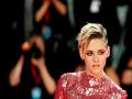 Kristen Stewart believes #MeToo movement changed Hollywood industry - Hindi News | Kristen Stewart believes #MeToo movement changed Hollywood industry | Latest entertainment News at Lokmattimes.com