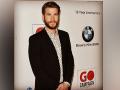 Liam Hemsworth resumes work after filing for divorce from Miley Cyrus - Hindi News | Liam Hemsworth resumes work after filing for divorce from Miley Cyrus | Latest entertainment News at Lokmattimes.com