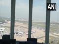 Planes of various airlines parked at Delhi airport amid lockdown - Hindi News | Planes of various airlines parked at Delhi airport amid lockdown | Latest national News at Lokmattimes.com