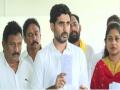 Andhra police books Nara Lokesh, other TDP leaders for attacking police reserve inspector at Mangalgiri - Hindi News | Andhra police books Nara Lokesh, other TDP leaders for attacking police reserve inspector at Mangalgiri | Latest politics News at Lokmattimes.com