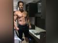 Tom Brady, Mario Lopez go gaga over Mark Wahlberg's ripped abs - Hindi News | Tom Brady, Mario Lopez go gaga over Mark Wahlberg's ripped abs | Latest entertainment News at Lokmattimes.com