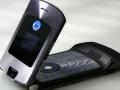 Moto RAZR gets more use out of its second screen with Android 10 - Hindi News | Moto RAZR gets more use out of its second screen with Android 10 | Latest technology News at Lokmattimes.com