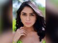 Mrunal Thakur tests positive for COVID-19 - Hindi News | Mrunal Thakur tests positive for COVID-19 | Latest maharashtra News at Lokmattimes.com