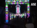4.5 lakh LED lights used to decorate Navaratri pandal in Mumbai - Hindi News | 4.5 lakh LED lights used to decorate Navaratri pandal in Mumbai | Latest maharashtra News at Lokmattimes.com