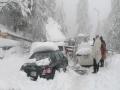 Death toll in Pakistan's Murree snowfall surges to 23, thousands of stranded tourists evacuated - Hindi News | Death toll in Pakistan's Murree snowfall surges to 23, thousands of stranded tourists evacuated | Latest international News at Lokmattimes.com