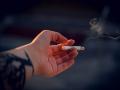 Smoking is associated with increased risk of COVID-19 symptoms: Study - Hindi News | Smoking is associated with increased risk of COVID-19 symptoms: Study | Latest health News at Lokmattimes.com