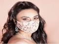 'Keep calm and wear a mask,' says Preity Zinta as she wears mask for photoshoot - Hindi News | 'Keep calm and wear a mask,' says Preity Zinta as she wears mask for photoshoot | Latest maharashtra News at Lokmattimes.com
