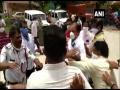 FIR against JD(S) MLC, son for protesting against COVID testing of journalists in Mandya - Hindi News | FIR against JD(S) MLC, son for protesting against COVID testing of journalists in Mandya | Latest national News at Lokmattimes.com