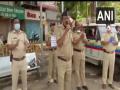 Pune Police create awareness about coronavirus through song - Hindi News | Pune Police create awareness about coronavirus through song | Latest maharashtra News at Lokmattimes.com