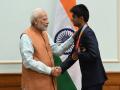 Tokyo Paralympics: PM Modi speaks to Suhas Yathiraj, lauds him for bringing glory to nation - Hindi News | Tokyo Paralympics: PM Modi speaks to Suhas Yathiraj, lauds him for bringing glory to nation | Latest national News at Lokmattimes.com