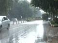 Rain lashes parts of Delhi - Hindi News | Rain lashes parts of Delhi | Latest national News at Lokmattimes.com
