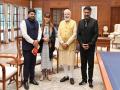 'The Kashmir Files' team meets PM Modi, receives appreciation for the film - Hindi News | 'The Kashmir Files' team meets PM Modi, receives appreciation for the film | Latest entertainment News at Lokmattimes.com