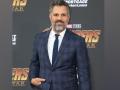 Mark Ruffalo takes home Golden Globe for 'I Know This Much Is True' - Hindi News | Mark Ruffalo takes home Golden Globe for 'I Know This Much Is True' | Latest entertainment News at Lokmattimes.com