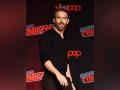 Following Mike Richards exit, Ryan Reynolds shows support for LeVar Burton's campaign to host 'Jeopardy!' - Hindi News | Following Mike Richards exit, Ryan Reynolds shows support for LeVar Burton's campaign to host 'Jeopardy!' | Latest entertainment News at Lokmattimes.com