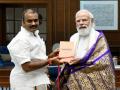 MoS Murugan calls on PM Modi for first time after becoming Rajya Sabha MP - Hindi News | MoS Murugan calls on PM Modi for first time after becoming Rajya Sabha MP | Latest national News at Lokmattimes.com