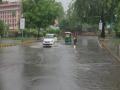 Rain lashes Delhi, brings relief from heat - Hindi News | Rain lashes Delhi, brings relief from heat | Latest national News at Lokmattimes.com