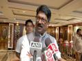 Shiv Sena MP Arvind Sawant announces resignation from ministerial post - Hindi News | Shiv Sena MP Arvind Sawant announces resignation from ministerial post | Latest politics News at Lokmattimes.com