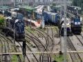 Agnipath protest: Train services disrupted across Western Railway Zone, many trains cancelled, diverted - Hindi News | Agnipath protest: Train services disrupted across Western Railway Zone, many trains cancelled, diverted | Latest national News at Lokmattimes.com