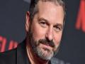 Scott Frank wins Emmy for helming Netflix's 'The Queen's Gambit' - Hindi News | Scott Frank wins Emmy for helming Netflix's 'The Queen's Gambit' | Latest entertainment News at Lokmattimes.com