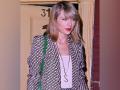 Man arrested for trespassing Taylor Swift's New York City apartment - Hindi News | Man arrested for trespassing Taylor Swift's New York City apartment | Latest entertainment News at Lokmattimes.com