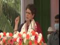 Priyanka Gandhi urges political parties to 're-evaluate' use of EVMs - Hindi News | Priyanka Gandhi urges political parties to 're-evaluate' use of EVMs | Latest national News at Lokmattimes.com