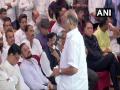 Will bring over 162 MLAs, this is not Goa: Sharad Pawar at 'show of strength' - Hindi News | Will bring over 162 MLAs, this is not Goa: Sharad Pawar at 'show of strength' | Latest politics News at Lokmattimes.com