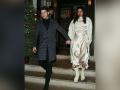 Priyanka Chopra, Nick Jonas enjoy romantic beach stroll - Hindi News | Priyanka Chopra, Nick Jonas enjoy romantic beach stroll | Latest entertainment News at Lokmattimes.com