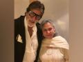 Amitabh Bachchan shares priceless unseen photos with Jaya Bachchan on 48th wedding anniversary - Hindi News | Amitabh Bachchan shares priceless unseen photos with Jaya Bachchan on 48th wedding anniversary | Latest entertainment News at Lokmattimes.com
