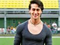 Mumbai: Case against actors Tiger Shroff, Disha Patani for violating COVID-19 norms - Hindi News | Mumbai: Case against actors Tiger Shroff, Disha Patani for violating COVID-19 norms | Latest maharashtra News at Lokmattimes.com