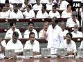PMK MLA raises concerns over Perungudi dump yard fire in TN Assembly - Hindi News | PMK MLA raises concerns over Perungudi dump yard fire in TN Assembly | Latest national News at Lokmattimes.com
