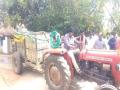 Andhra minister drives tractor that sprays sodium hypochlorite in Krishna - Hindi News | Andhra minister drives tractor that sprays sodium hypochlorite in Krishna | Latest national News at Lokmattimes.com