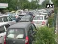 Delhi: Traffic movement obstructed from Dhaula Kuan to Punjabi Bagh - Hindi News | Delhi: Traffic movement obstructed from Dhaula Kuan to Punjabi Bagh | Latest national News at Lokmattimes.com