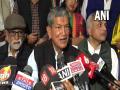 Will offer land to Yogi Adityanth in Uttarakhand after he loses UP polls, says Congress leader Harish Rawat - Hindi News | Will offer land to Yogi Adityanth in Uttarakhand after he loses UP polls, says Congress leader Harish Rawat | Latest national News at Lokmattimes.com