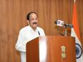 Parliamentarians, legislators should not cross boundary of decency, decorum: Venkaiah Naidu - Hindi News | Parliamentarians, legislators should not cross boundary of decency, decorum: Venkaiah Naidu | Latest national News at Lokmattimes.com
