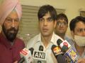Neeraj Chopra thanks Punjab CM for hosting dinner for Olympians, says 'it shows how much he loves sports' - Hindi News | Neeraj Chopra thanks Punjab CM for hosting dinner for Olympians, says 'it shows how much he loves sports' | Latest national News at Lokmattimes.com