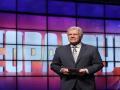 Alex Trebek fans petition to see 'Jeopardy!' stage dedicated to late host - Hindi News | Alex Trebek fans petition to see 'Jeopardy!' stage dedicated to late host | Latest entertainment News at Lokmattimes.com