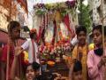 People in Dibrugarh take out procession, celebrate Holi with flower petals - Hindi News | People in Dibrugarh take out procession, celebrate Holi with flower petals | Latest national News at Lokmattimes.com