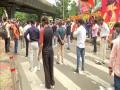 Maratha Kranti Morcha members stage protest, demand revocation of SC stay on Maratha quota - Hindi News | Maratha Kranti Morcha members stage protest, demand revocation of SC stay on Maratha quota | Latest national News at Lokmattimes.com