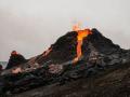 Volcano erupts in Iceland after days of earthquakes - Hindi News | Volcano erupts in Iceland after days of earthquakes | Latest international News at Lokmattimes.com