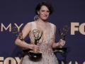 Phoebe Waller-Bridge says no season 3 for 'Fleabag' despite Emmy wins - Hindi News | Phoebe Waller-Bridge says no season 3 for 'Fleabag' despite Emmy wins | Latest entertainment News at Lokmattimes.com