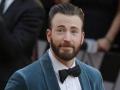 'News to Me': Chris Evans on his reported return as Captain America - Hindi News | 'News to Me': Chris Evans on his reported return as Captain America | Latest entertainment News at Lokmattimes.com