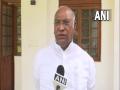 Kharge terms The Kashmir Files 'one-sided' movie, says misleading youths of country - Hindi News | Kharge terms The Kashmir Files 'one-sided' movie, says misleading youths of country | Latest national News at Lokmattimes.com