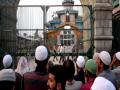 Devotees observe annual Urs of Sufi Syed Ali Aali ul Balkhi in J-K's Budgam - Hindi News | Devotees observe annual Urs of Sufi Syed Ali Aali ul Balkhi in J-K's Budgam | Latest national News at Lokmattimes.com