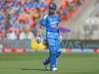 Virat Kohli waves fans goodbye following four-ball duck in 2nd ODI at Adelaide