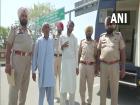 India releases two Pakistani nationals who accidentally crossed Indian border