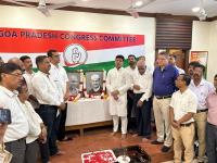 Cong leaders in Goa come together to pay tributes to Mahatma Gandhi, Shastri - News | Cong leaders in Goa come together to pay tributes to Mahatma Gandhi, Shastri | Latest politics News at Lokmattimes.com Cong leaders in Goa come together to pay tributes to Mahatma Gandhi, Shastri - News | Cong leaders in Goa come together to pay tributes to Mahatma Gandhi, Shastri | Latest politics News at Lokmattimes.com