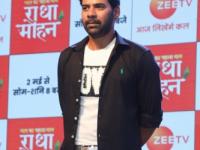Shabir Ahluwalia enthusiastic about his wife Kanchi Kaul's comeback - News | Shabir Ahluwalia enthusiastic about his wife Kanchi Kaul's comeback | Latest entertainment News at Lokmattimes.com Shabir Ahluwalia enthusiastic about his wife Kanchi Kaul's comeback - News | Shabir Ahluwalia enthusiastic about his wife Kanchi Kaul's comeback | Latest entertainment News at Lokmattimes.com