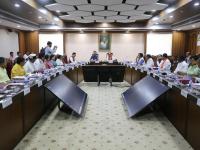Millet dishes served during MP Cabinet meeting; council of ministers approves increasing compensation for damaged crops - News | Millet dishes served during MP Cabinet meeting; council of ministers approves increasing compensation for damaged crops | Latest national News at Lokmattimes.com