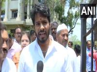 K'taka poll results: HD Kumaraswamy's son Nikhil trails in Ramanagara - News | K'taka poll results: HD Kumaraswamy's son Nikhil trails in Ramanagara | Latest national News at Lokmattimes.com